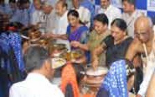 Akshaya Patra inaugurates Ahmedabad kitchen